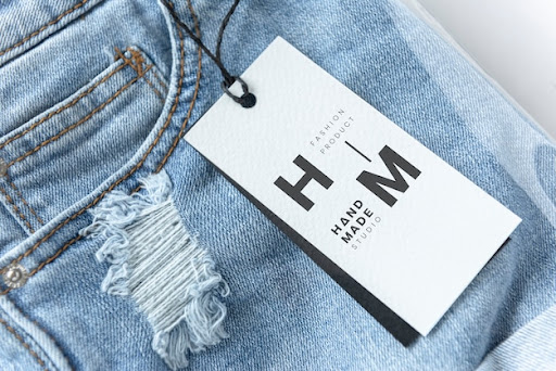 Những cam kết của Xưởng In Ấn khi khách hàng sử dụng dịch vụ in tag áo